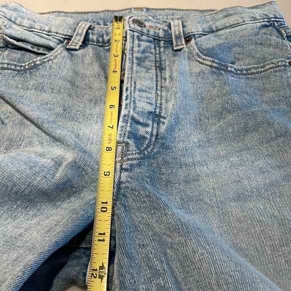 Old Navy Sky-Hi straight leg jean / size 2 - Picture 5 of 11